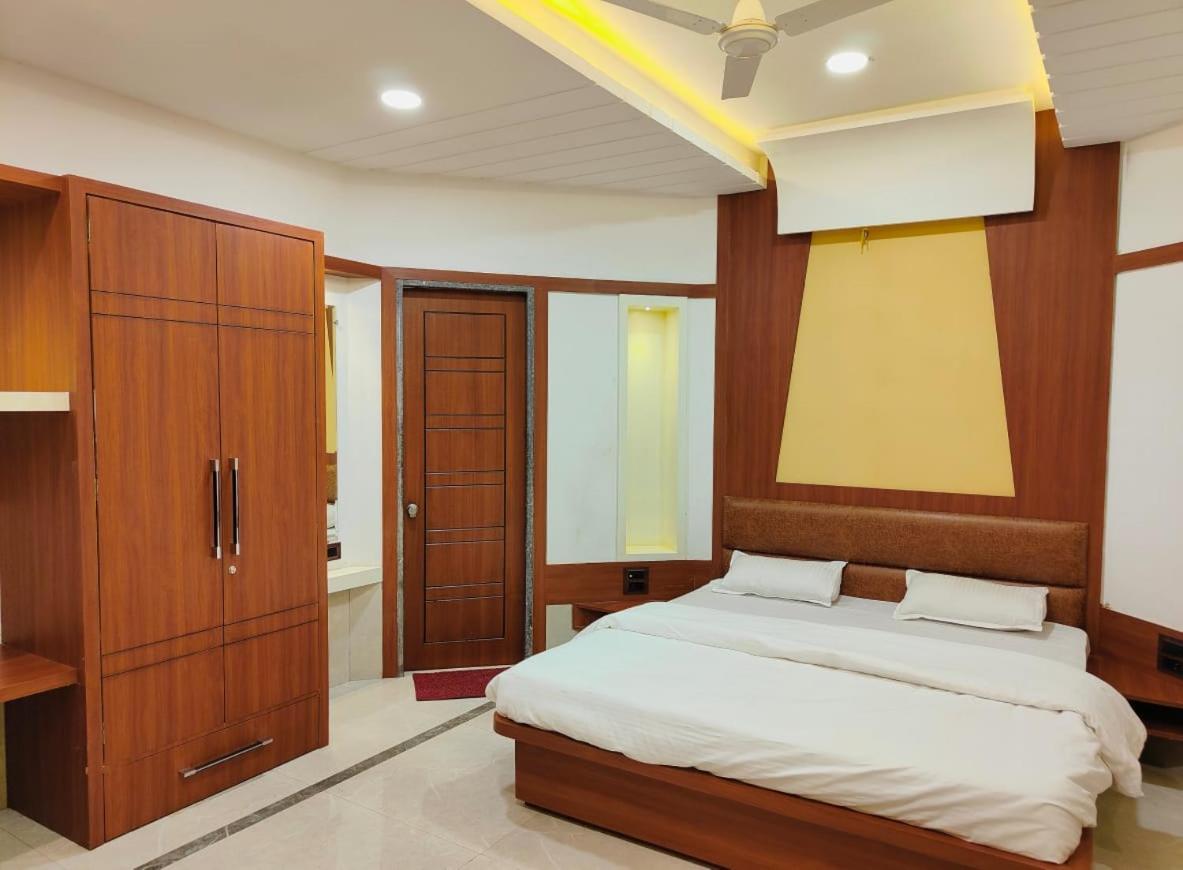 Krishnam Resort Dzsabalpur Kültér fotó